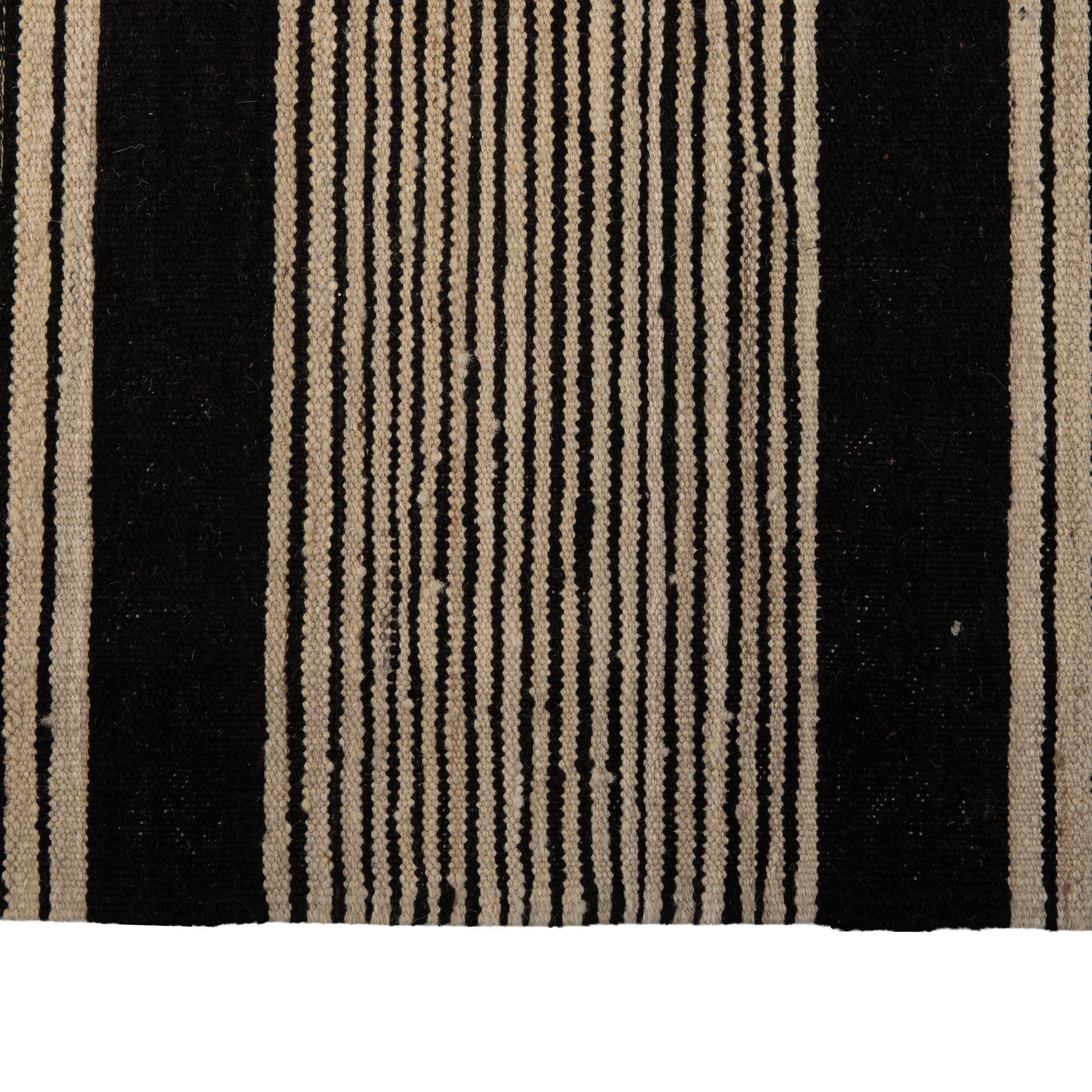 Natural & Black Modern Wool Kilim - 8'11" x 9'10"