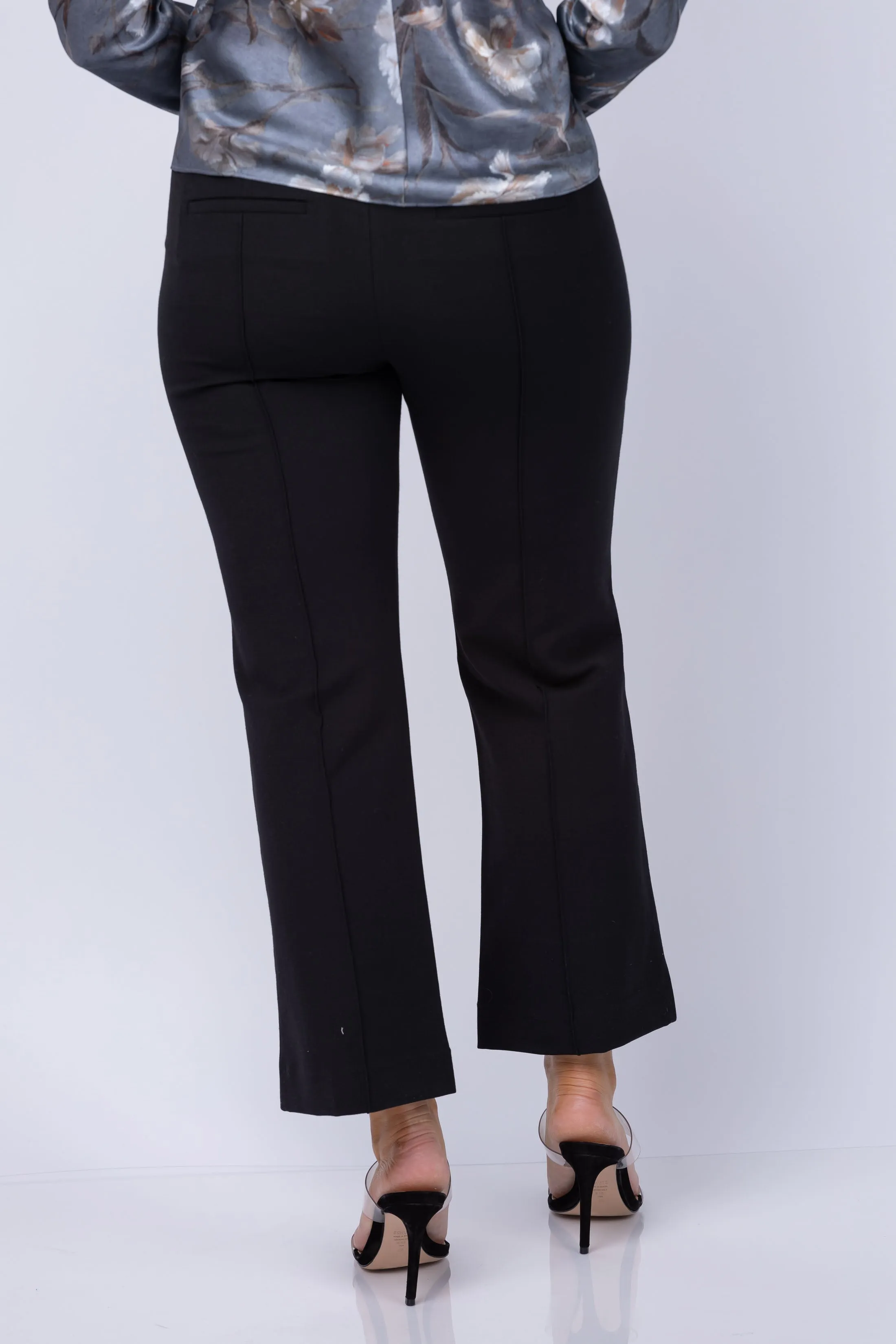 Vince Mid-Rise Pintuck Crop Pants in Black